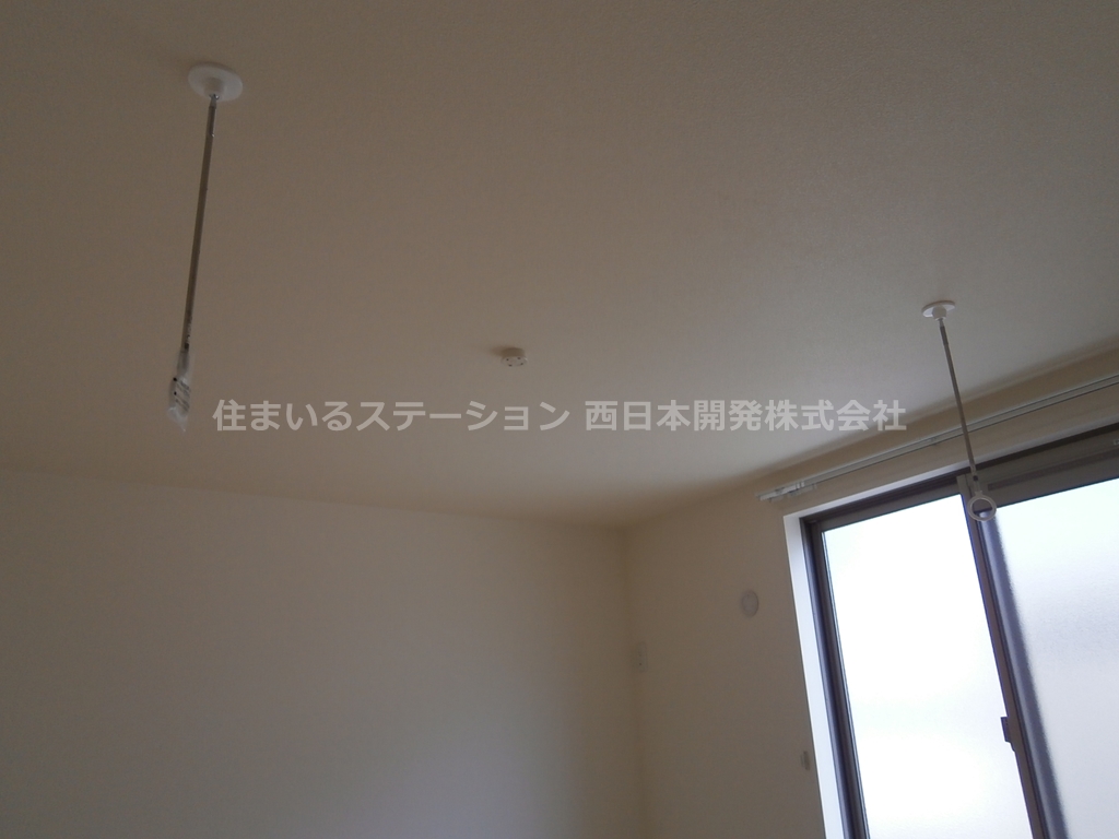 カレラガーデンC111_室内物干し