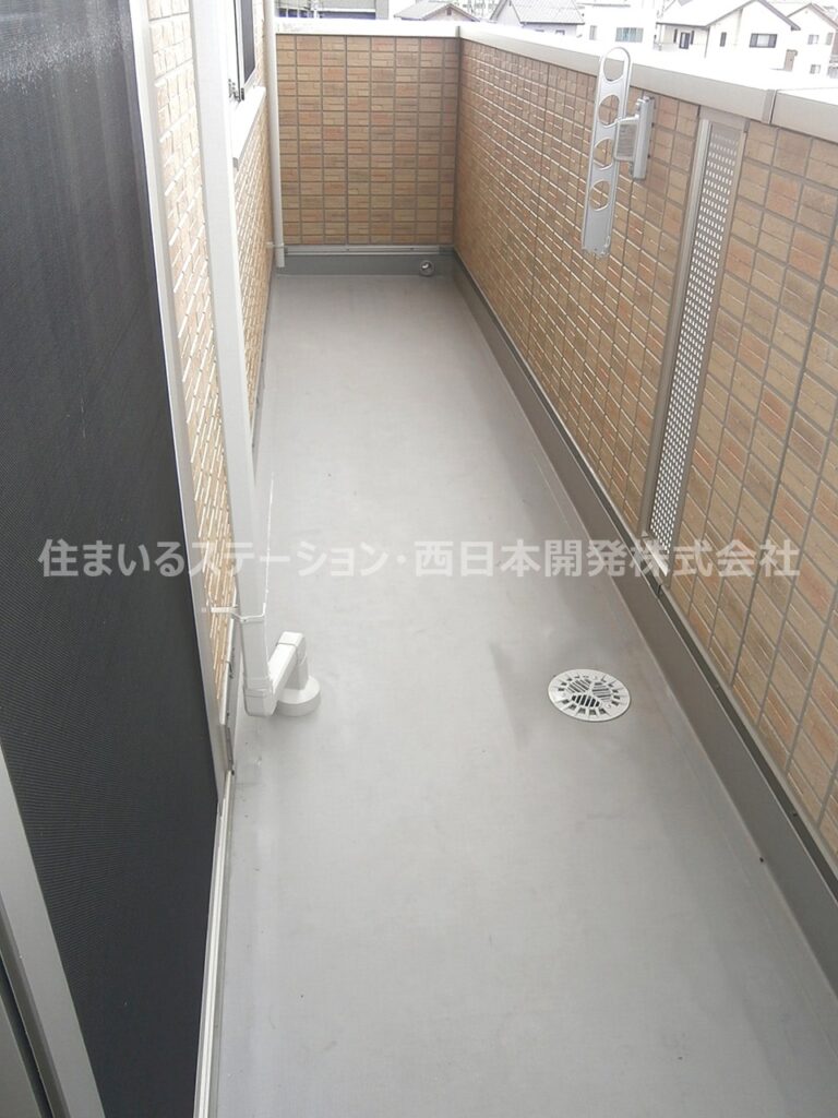 アースガーデンSOJA301_バルコニー