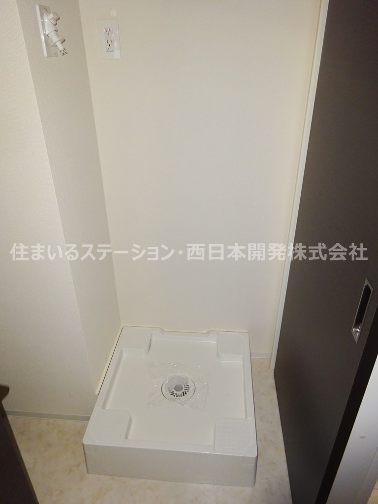 コバルトアワー207_洗濯機スペース
