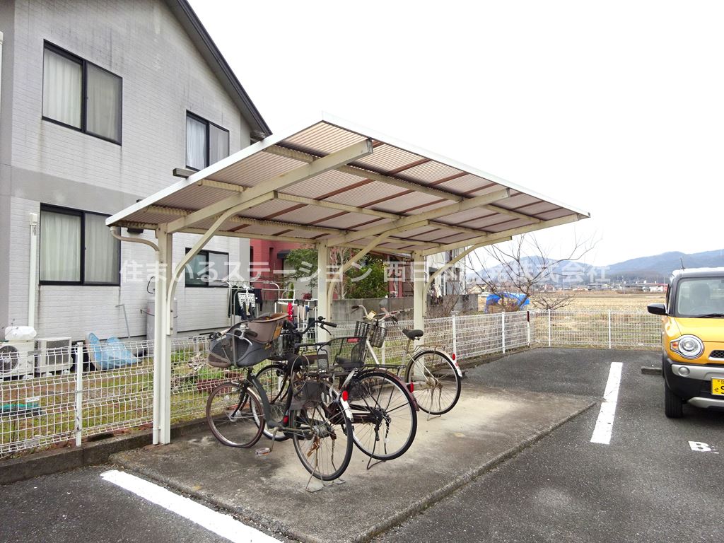 ニューシティヒラタB_駐輪場