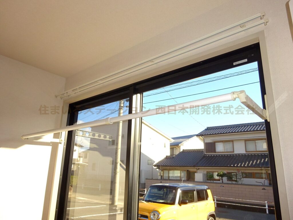 ティファニーD108_室内物干し