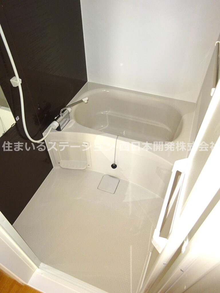 プレジール総社A101_浴室