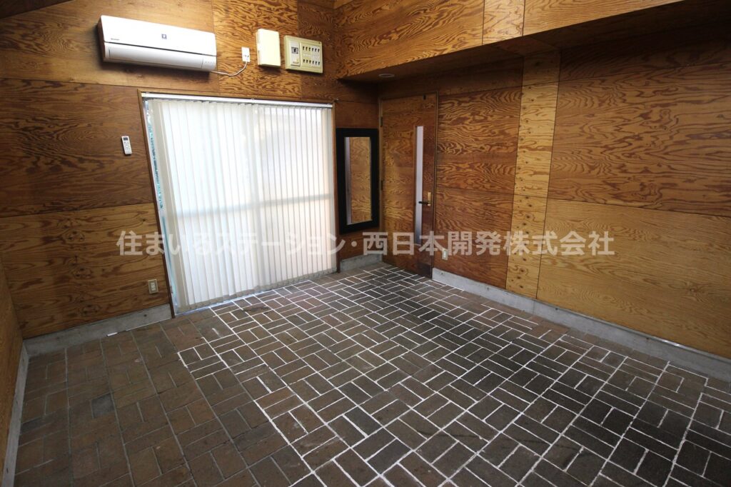 駅前2丁目事務所_事務所