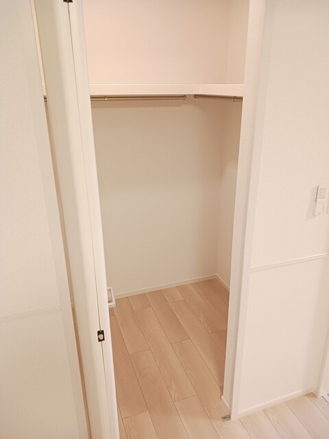 シェソアA102_南洋室ウォークインクローゼット