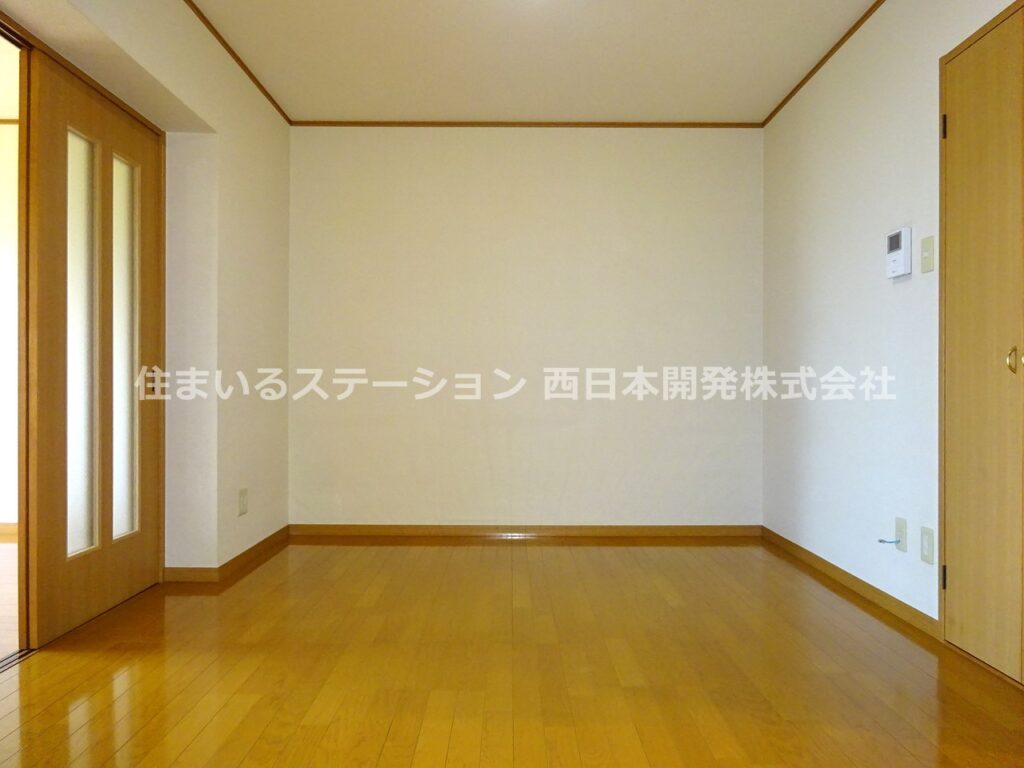 ナウリヴァー302_LD