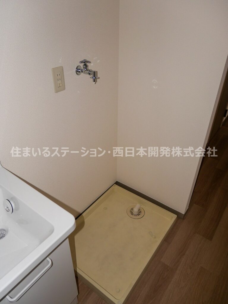 アーバンコートC102_洗濯機スペース