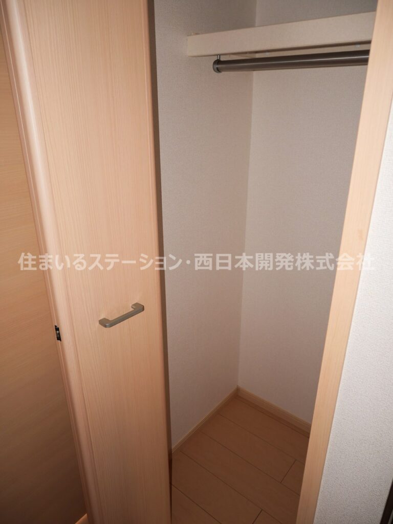 SUN'SGARDEN中央Ⅲ205_廊下クローゼット