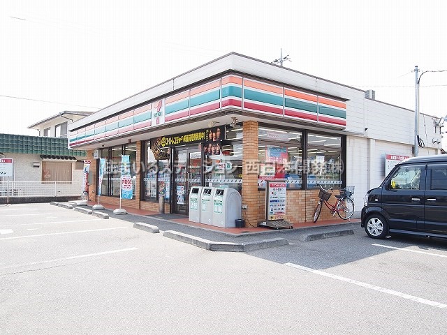 施設_セブンイレブン総社大橋東店