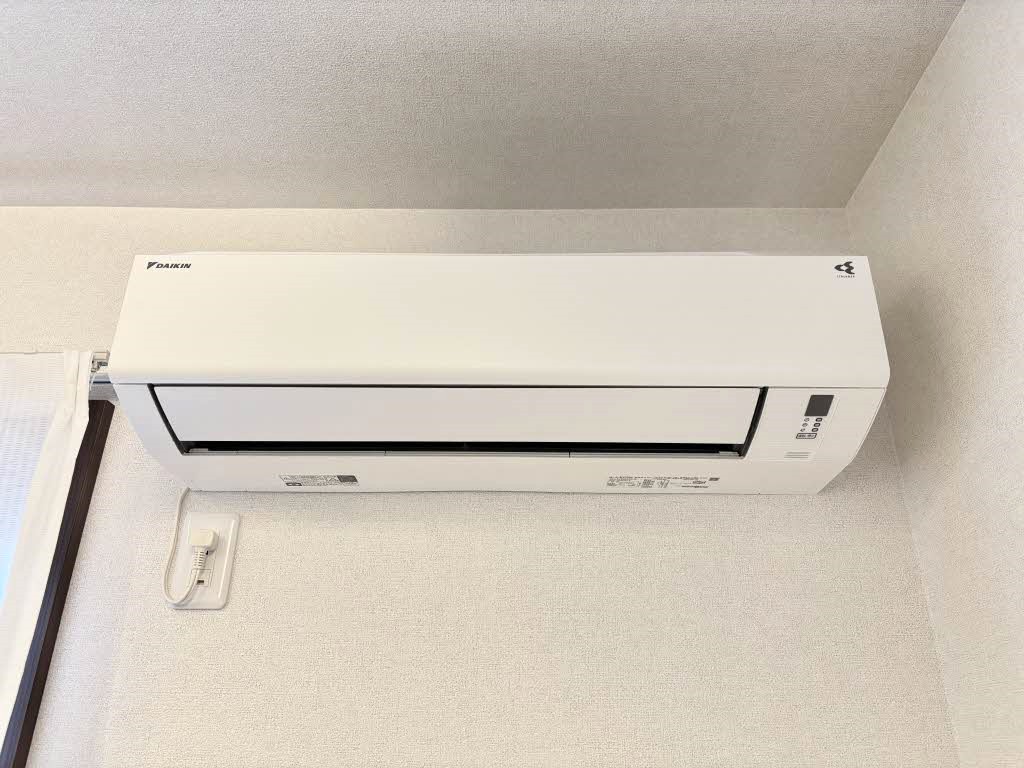 ビックイーストD108_エアコン