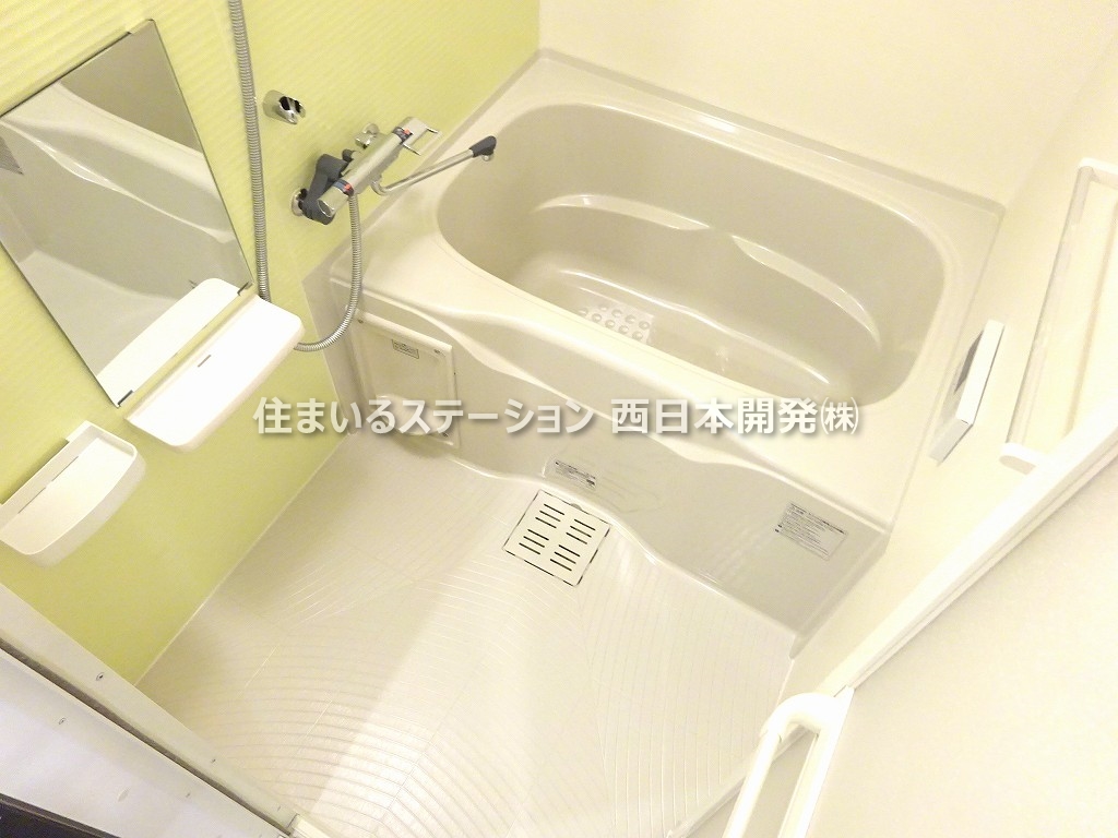パークサイド総社駅南205_浴室