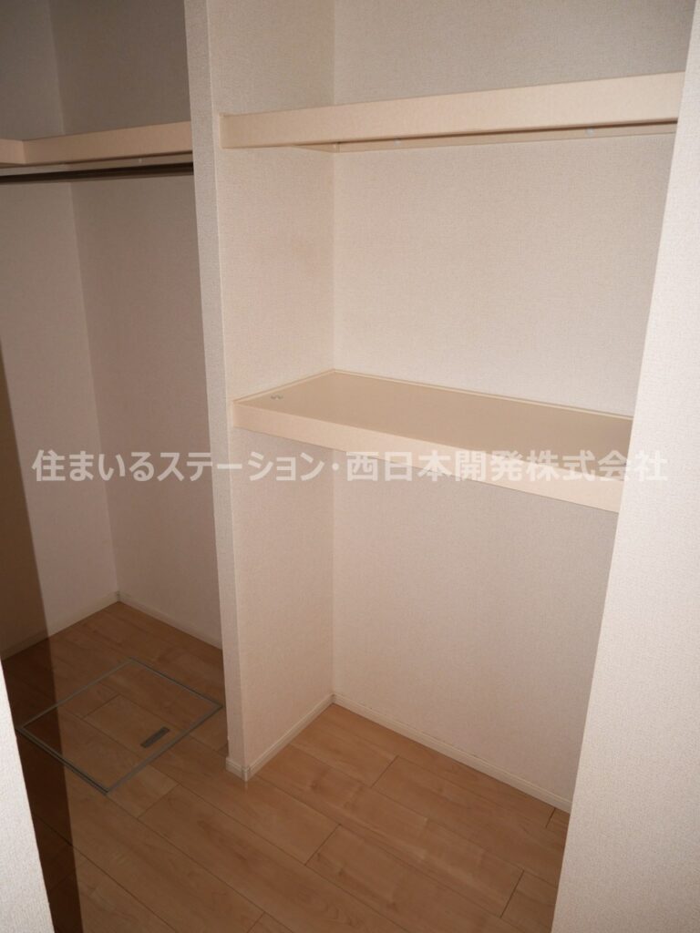 フォンターナ106_ウォークスルークローゼット2