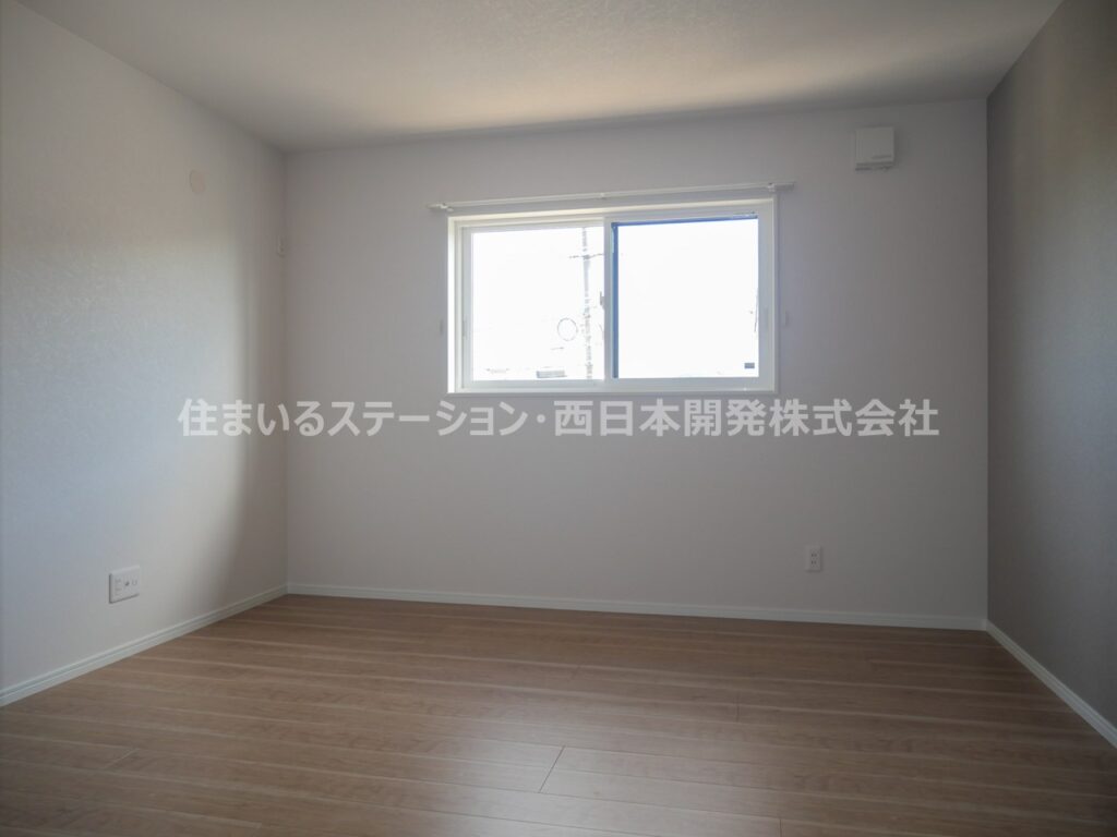 建売住宅_井手土井建設_2階南洋室
