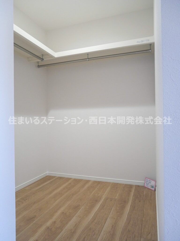 建売住宅_井手土井建設_2階南洋室ウォークインクローゼット