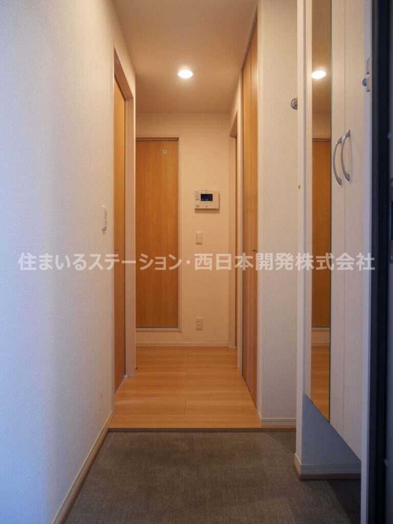 ヴェルデ溝口202_玄関