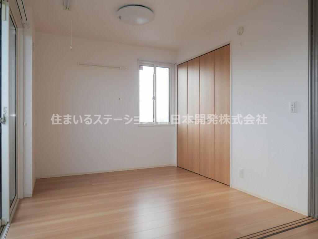 ヴェルデ溝口202_南洋室2