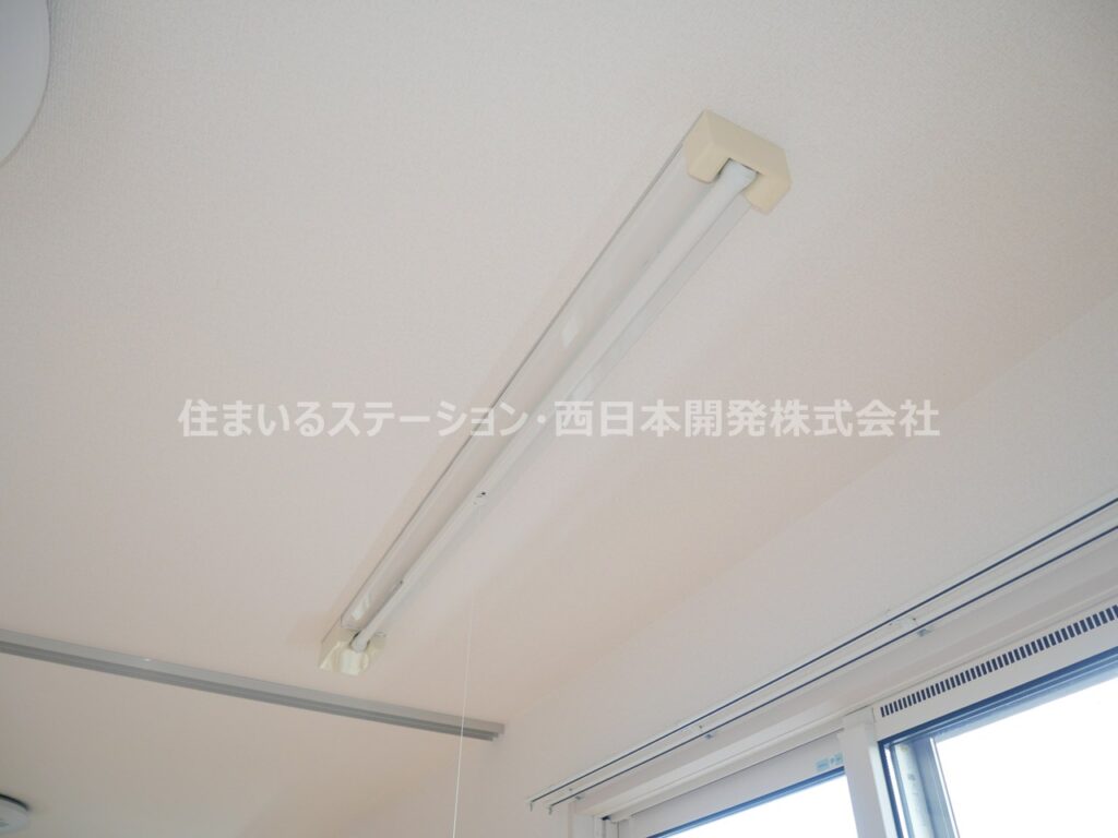 ヴェルデ溝口202_室内物干し