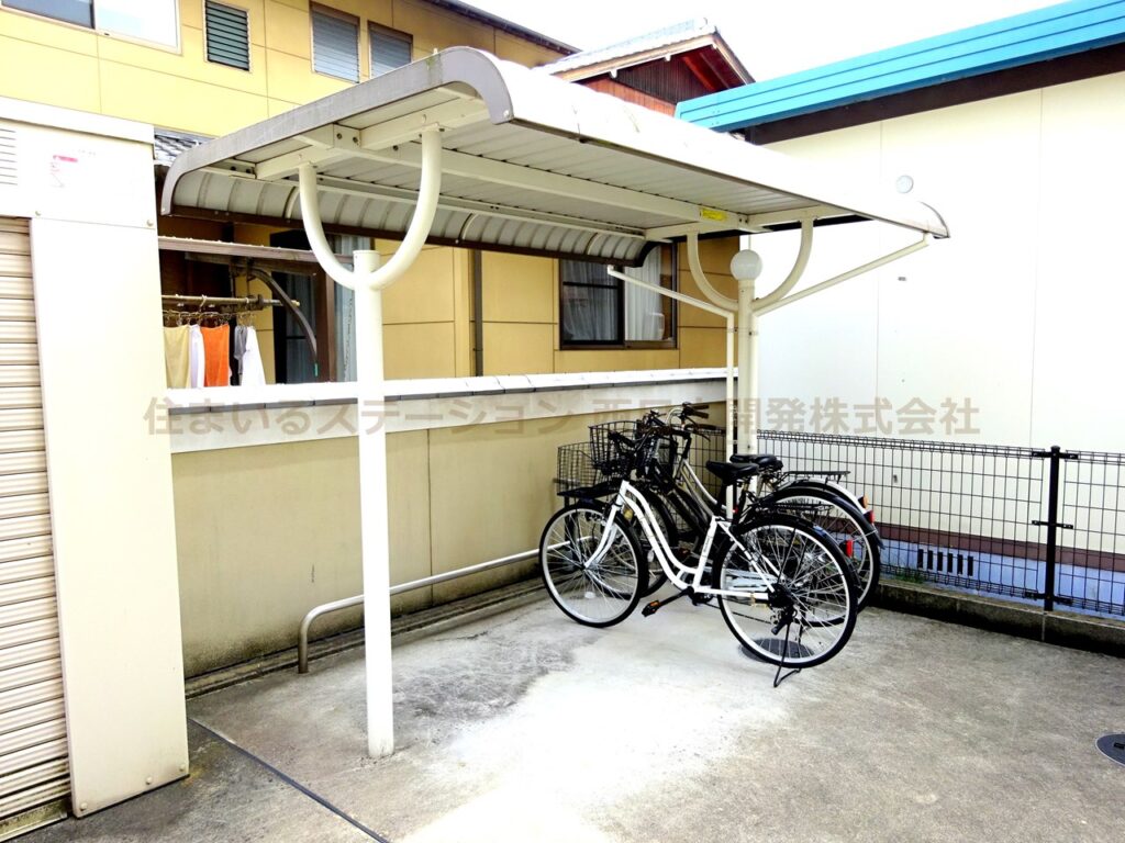 アルコバレーノ_駐輪場