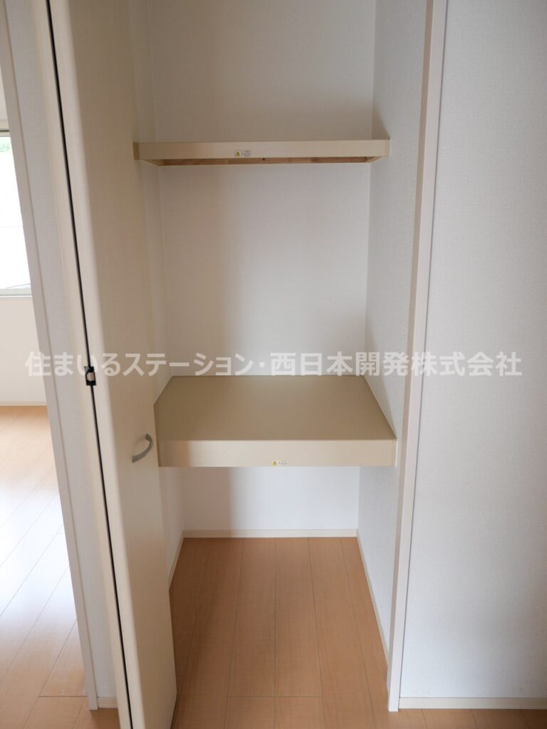 サンライズ宮東C102_廊下収納