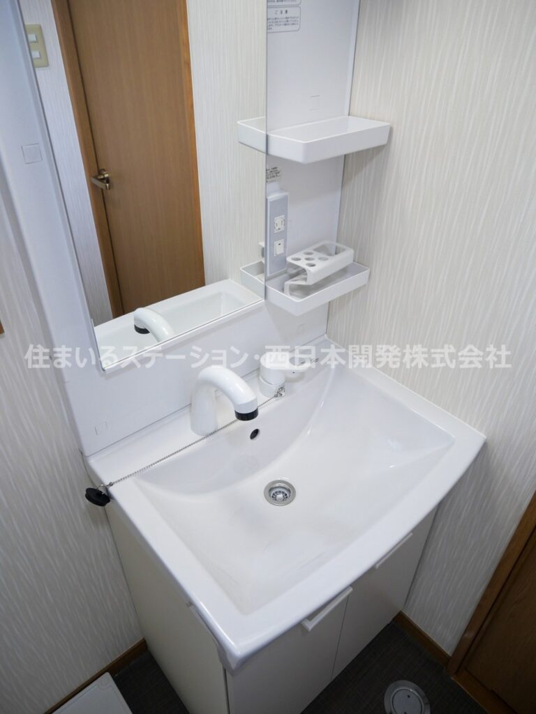 メゾンエトワール203_洗面化粧台